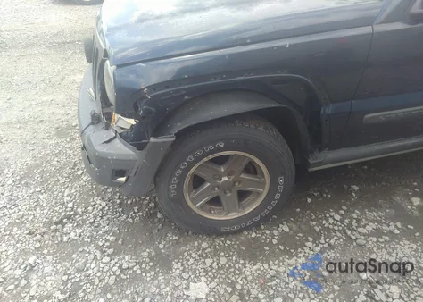 2006 Jeep Liberty Renegade z USA, uszkodzony, nr VIN 1J4GK38K06W133485